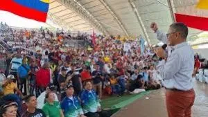 ¡El arte es nuestro fusil! Ernesto Villegas convoca a la Gran Misión Viva Venezuela a dar la batalla cultural por la libertad de Maduro.