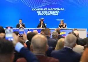 ¡Producción para la victoria! Delcy Rodríguez: “Divisas de la Patria deben blindar la industria nacional y no la especulación financiera”