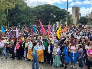¡A 15 días del vil secuestro! Venezuela se jura en rebelión permanente: "¡Maduro y Cilia volverán!"