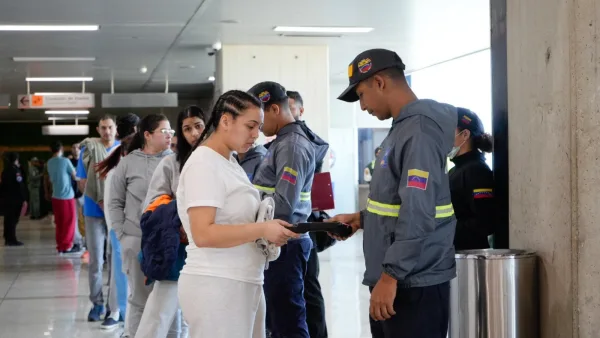 ¡De vuelta al calor del hogar! Arriban 183 venezolanos desde Arizona en el vuelo 101 de la Gran Misión Vuelta a la Patria.