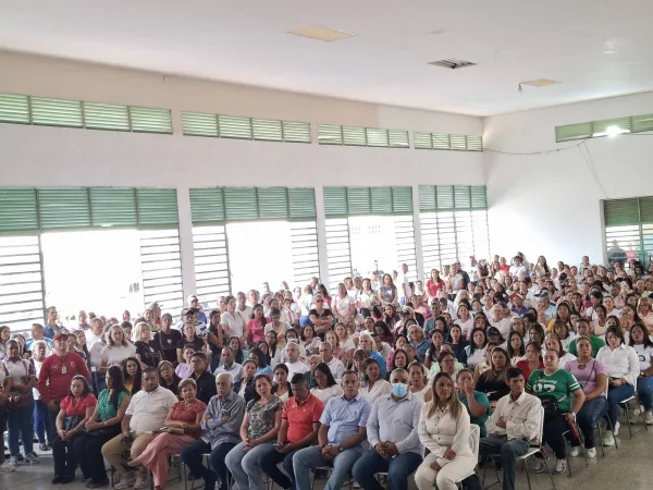 Sesión Especial rinde tributo a la labor de los maestros del Municipio José Tadeo Monagas.