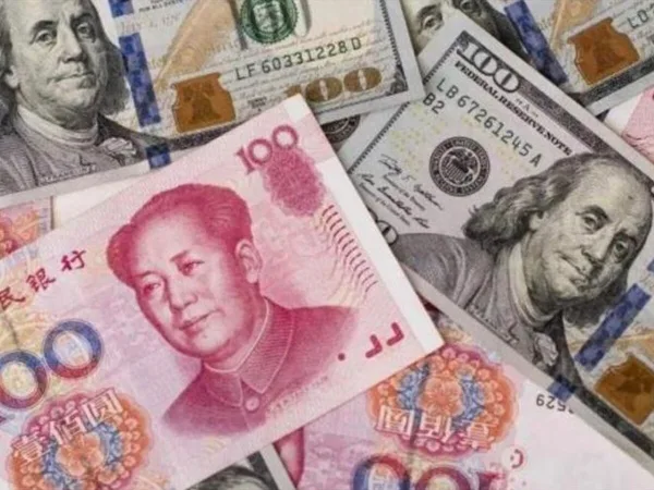 Xi Jinping acelera el plan para destronar al dólar como moneda global.