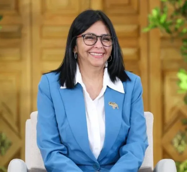 «¡Bienvenidos fanáticos!»: Delcy Rodríguez invita al pueblo venezolano a la Serie de las Américas.