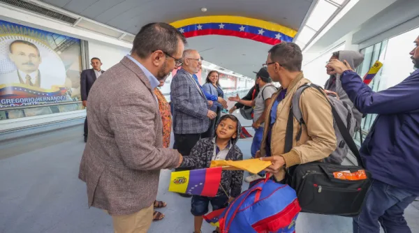 El abrazo de la tierra: Gran Misión Vuelta a la Patria trae de regreso a 311 venezolanos desde EE. UU.