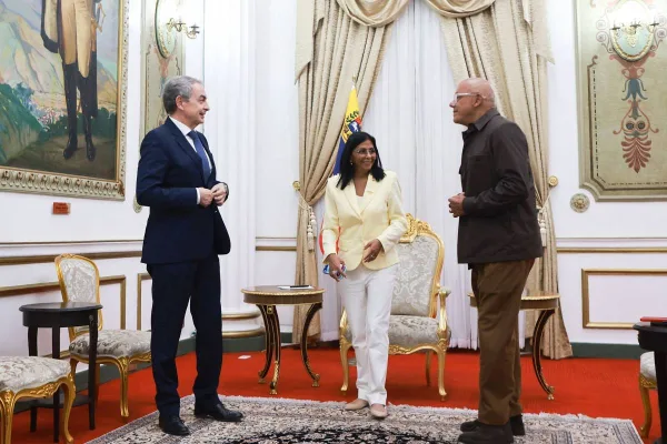 Miraflores recibe a Rodríguez Zapatero: Impulso internacional al Programa para la Convivencia y la Paz