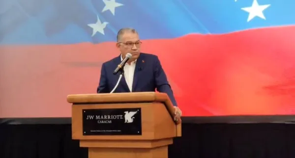 «No podemos tapar el sol con un dedo»: Enrique Márquez reconoce constitucionalidad de Delcy Rodríguez como Presidenta Encargada.