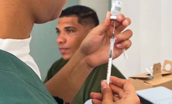 ¡Protección en tiempo récord! Más de 7 mil personas vacunadas en solo cinco días del Plan contra la Fiebre Amarilla.