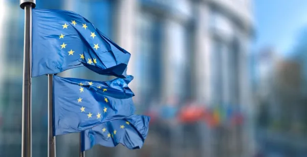 ¡Freno a la guerra! Italia exige en la UE el cese de ataques contra Irán para evitar una crisis global.