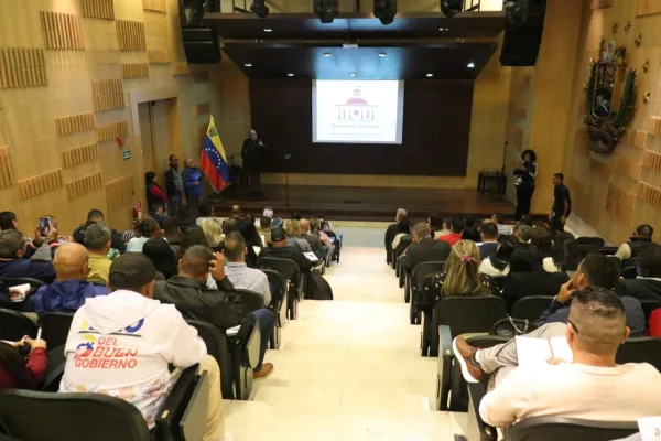 Diputados de la AN profundizan en pensamiento bolivariano y geopolítica mundial.