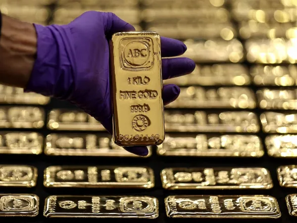 Oro y plata pierden 2 billones de dólares en solo tres horas.