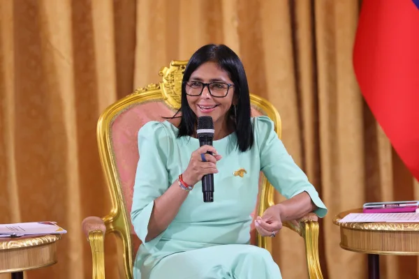 "Más que licencias, queremos certezas": Delcy Rodríguez pide a Trump el cese de sanciones para blindar inversiones.