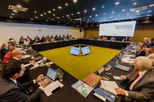 ¡Venezuela será sede científica de la Amazonía! Reactivan comisión de tecnología en Brasil.