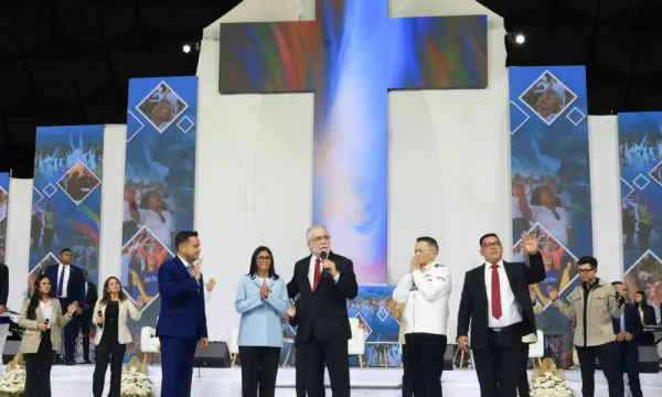 Delcy Rodríguez eleva plegaria por la paz: «Que la Ley de Amnistía arrope el perdón entre venezolanos»