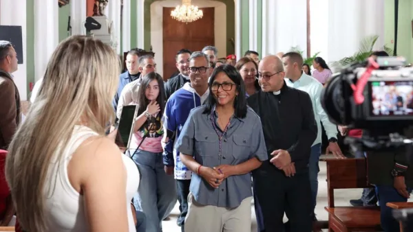 Delcy Rodríguez desde La Candelaria: «Que la fe guíe a Venezuela por el camino de la convivencia»