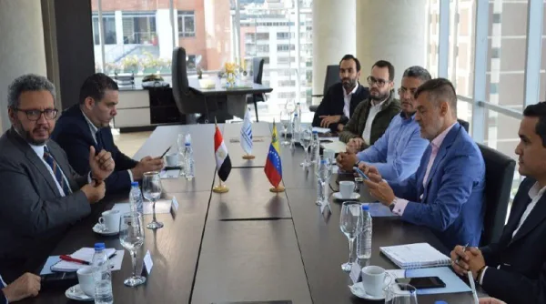 Soberanía farmacéutica: Venezuela y Egipto acuerdan crear centros de producción de medicamentos.