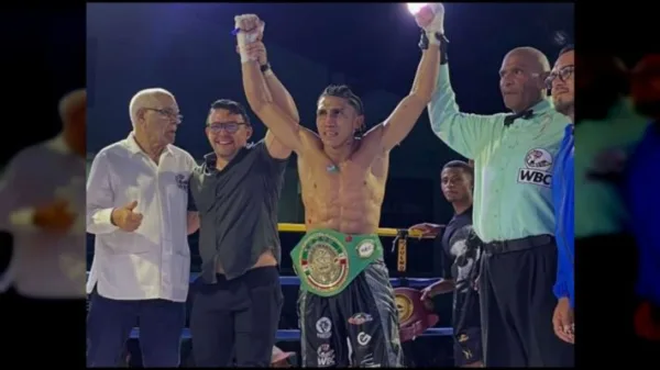 ¡Venezuela tiene nuevo monarca! Alexander Jiménez se corona Campeón Mundial Juvenil del CMB.