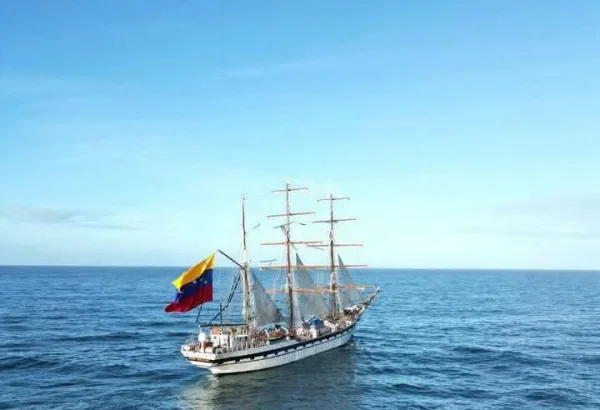 ¡Viento en popa! El Buque Escuela Simón Bolívar navega hacia México como "Embajador de Paz"