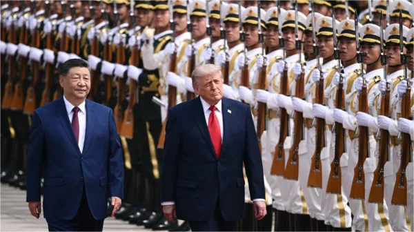 Diplomacia de alto nivel: Trump y Xi Jinping inician cumbre histórica en Pekín para estabilizar relaciones globales.