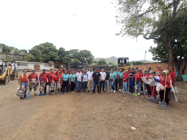 Fortalecen Plan de Mitigación de Riesgos: Alcalde Pedro Solórzano dota de herramientas a cuadrillas de limpieza en el Orituco.