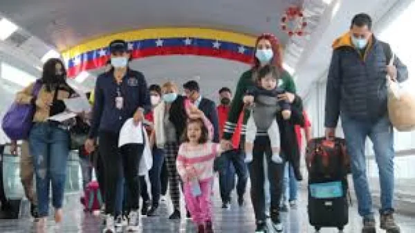 Reencuentro y esperanza: 158 venezolanos retornaron al país desde México a través de la Gran Misión Vuelta a la Patria.