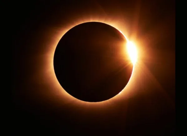 Maravilla cósmica: Todo listo para el eclipse solar total del 12 de agosto y así podrás seguir la transmisión en vivo de la NASA.