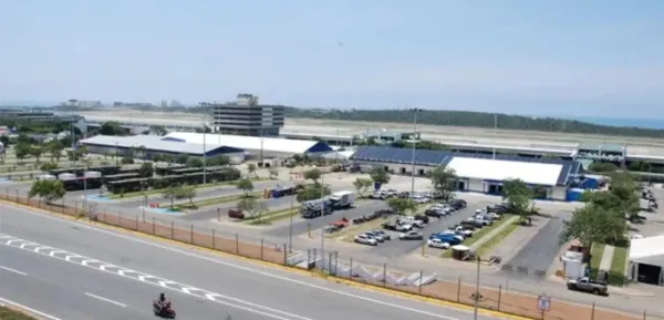 Reactivación aérea: Terminales temporales del Aeropuerto Internacional de Maiquetía operan con normalidad tras contingencia.