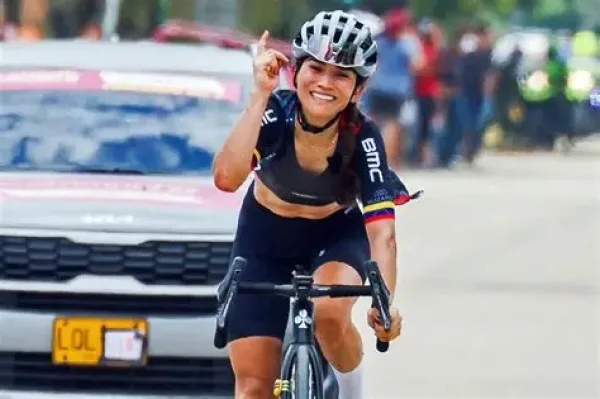 Dominio absoluto: Lilibeth Chacón se corona campeona nacional de ruta élite femenina en Trujillo.