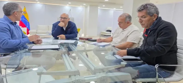 Cooperación científica: Venezuela evalúa alianzas farmacéuticas con investigador de la Universidad del País Vasco.
